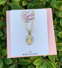 Load image into Gallery viewer, Oval Virgenctita Necklace