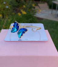 Load image into Gallery viewer, Crystal Butterfly Cuff Bracelets π¦