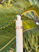 Load image into Gallery viewer, Vee Heart Ring 💖
