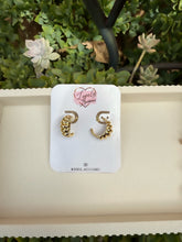 Load image into Gallery viewer, Shelly Earrings ✨

