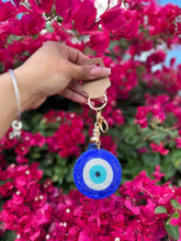Load image into Gallery viewer, Blue Evil Eye Keychains✨🧿🪬✨
