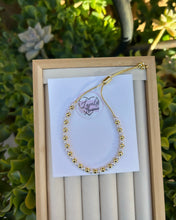 Load image into Gallery viewer, Pearl Gold Bracelet ✨

