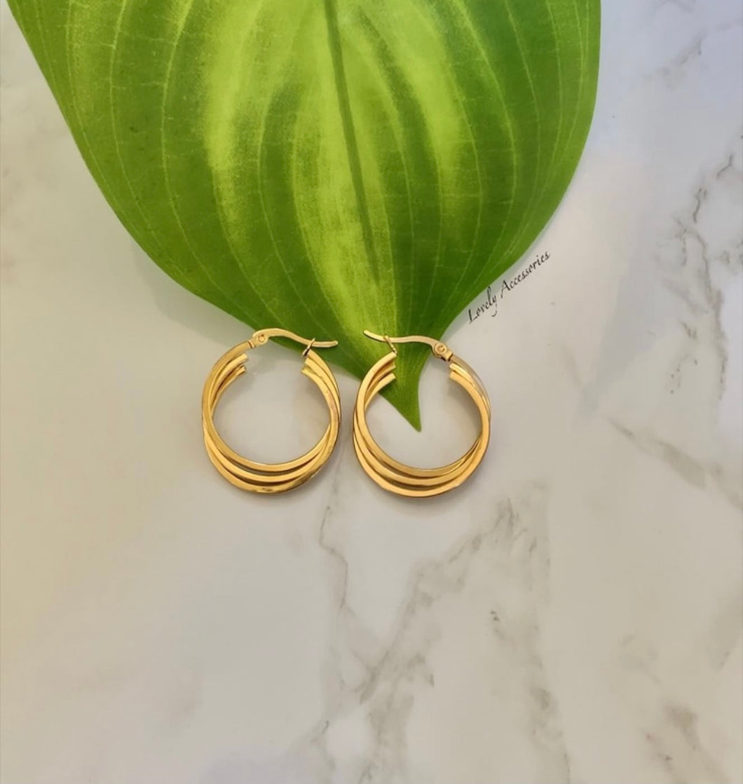 Triple Threath Hoops