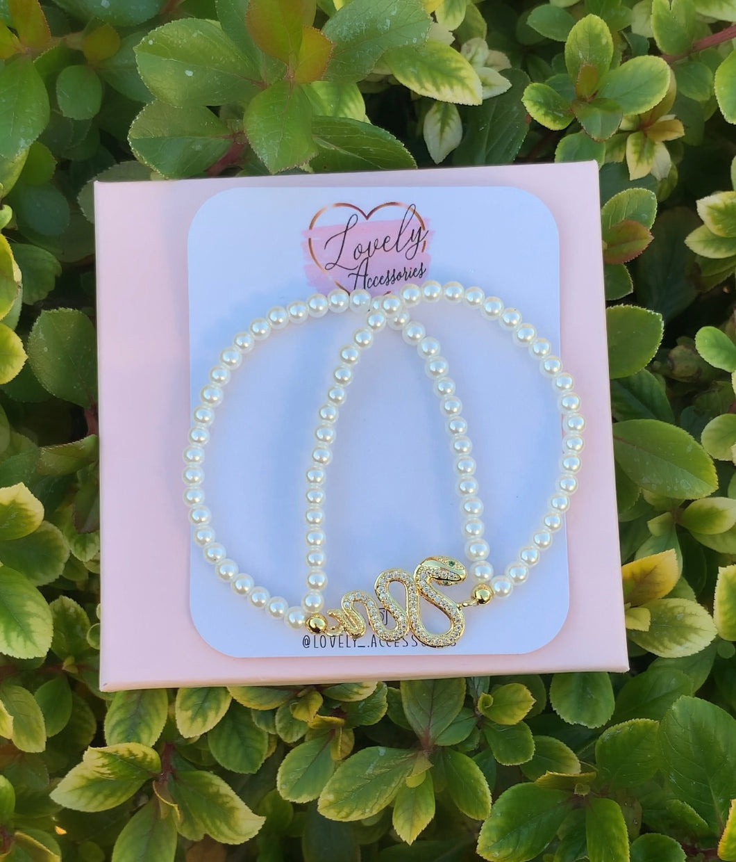 Pearl Snake Bracelets 🐍