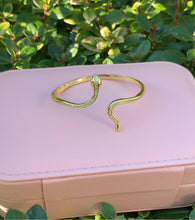 Load image into Gallery viewer, Ve Snake Cuff Bracelet✨🐍✨
