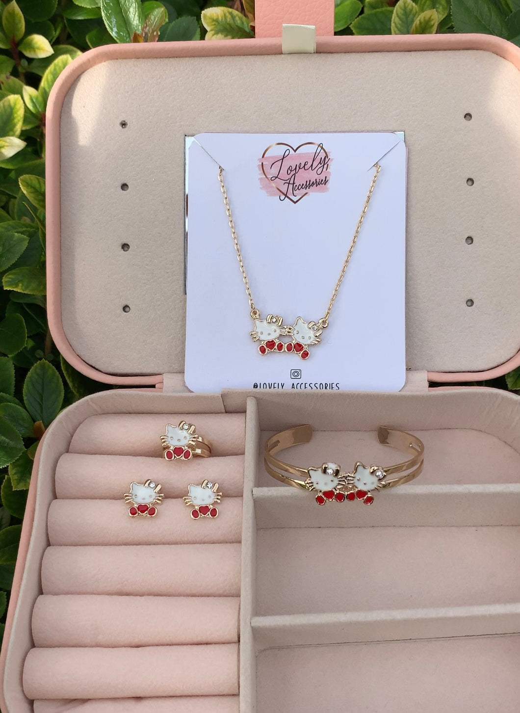 Red Hello Kitty Girl Set 👧🏻