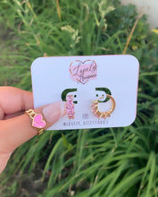 Load image into Gallery viewer, Pink Diamond Earrings 💖
