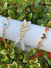 Load image into Gallery viewer, Pearl Snake Bracelets 🐍
