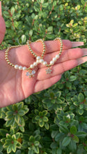 Load image into Gallery viewer, Butterfly Pearl Bracelet 🦋🤍
